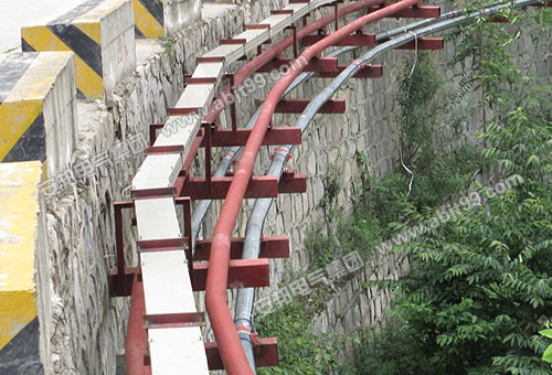 ɽ�^���b��늰�Ꭷ�Ľoˮ�ܵ�