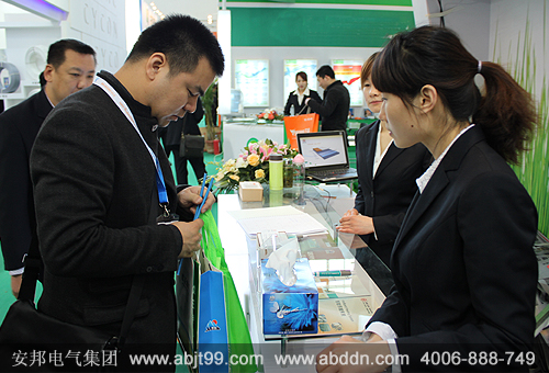 ����늰��չ���F���D